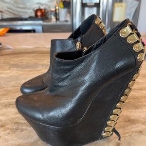 Betsey Johnson Maysy Platform Booties Size 36